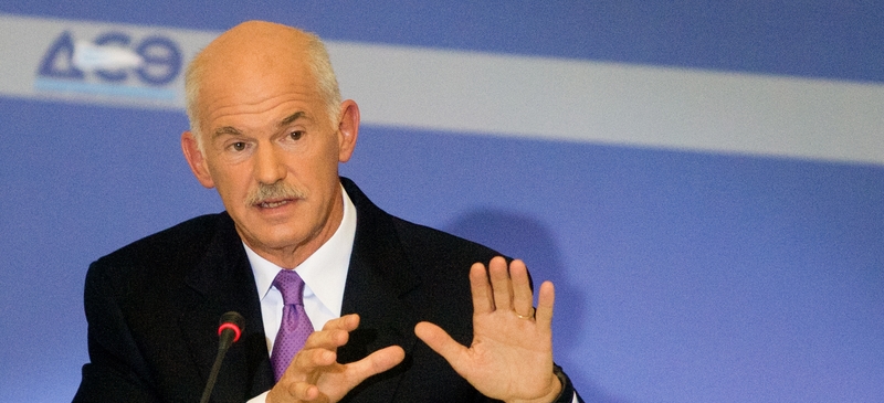 Papandreou backs down on vote for Greece's bailout deal