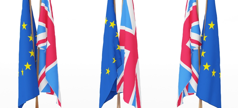 Britons hanker for life outside EU as crisis bites spotlight image