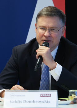 Valdis Dombrovskis Valdis Dombrovskis